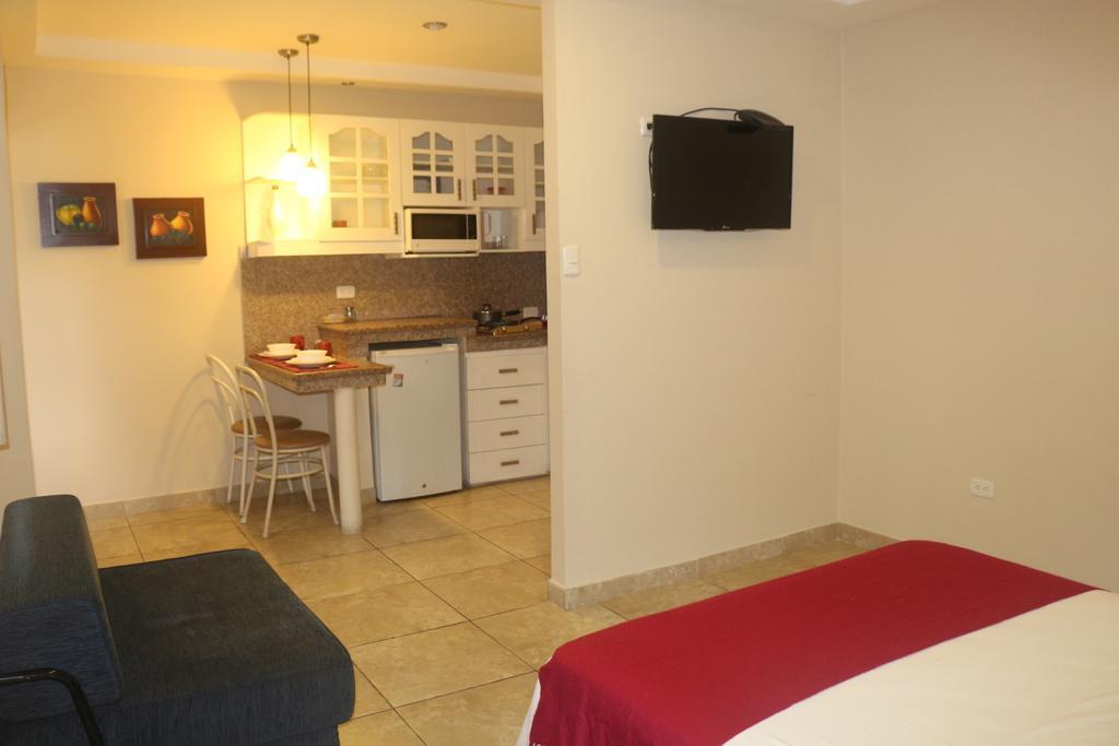 El Patio Suites II Guayaquil Exterior foto